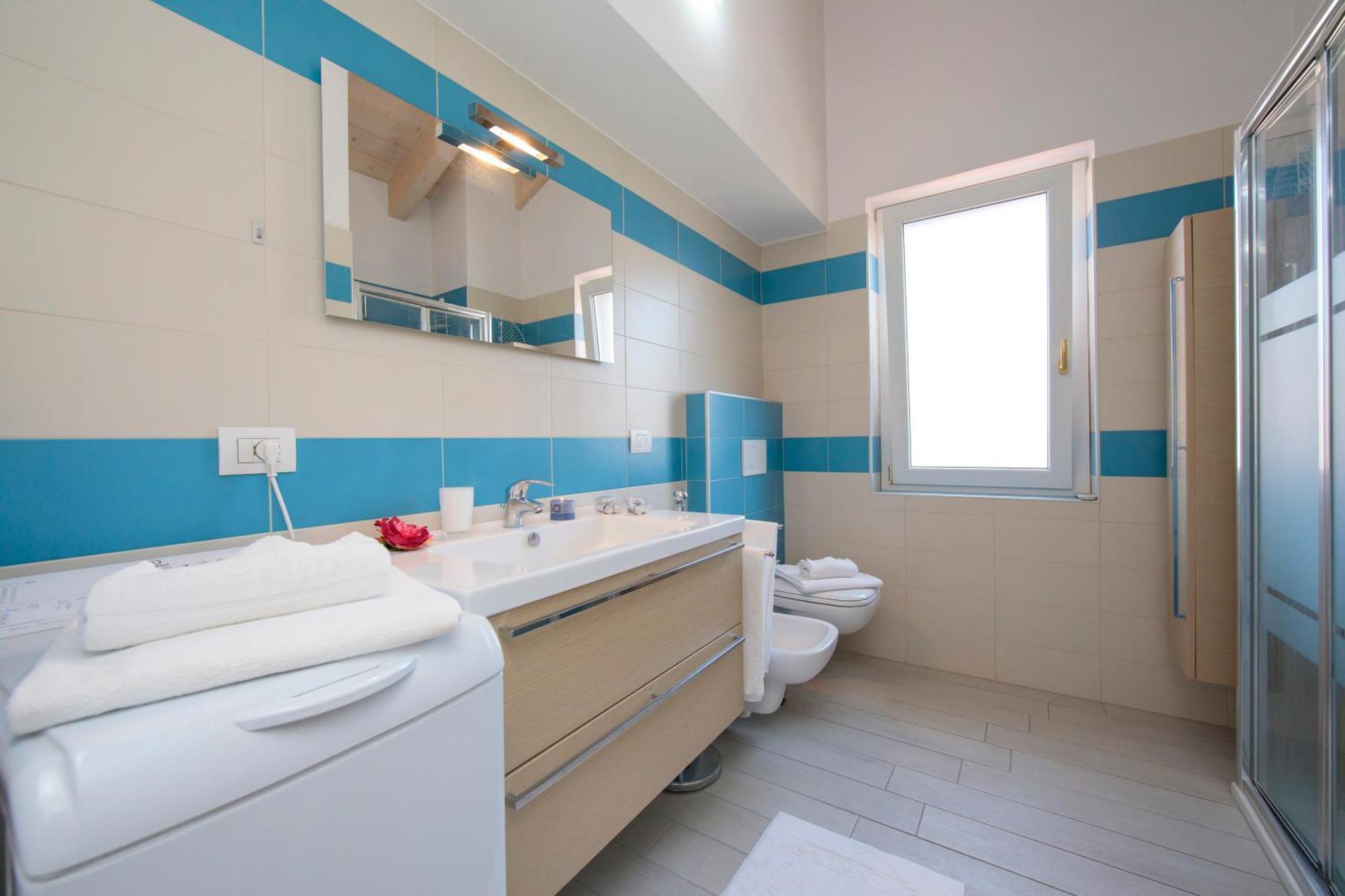 Silver Lake Apartment - Happy Rentals Angera Dış mekan fotoğraf